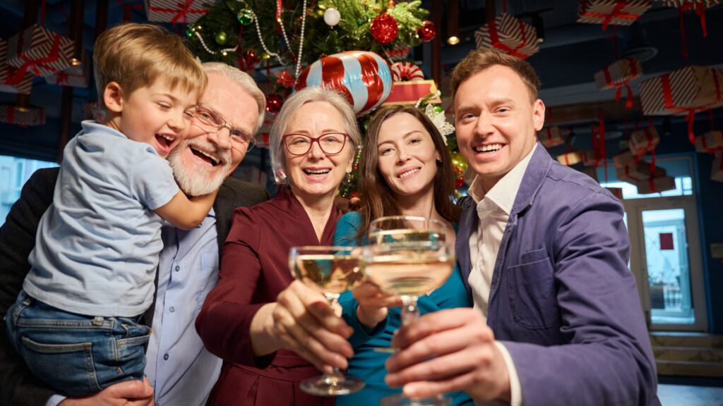 Family Cheering glasses on New Years